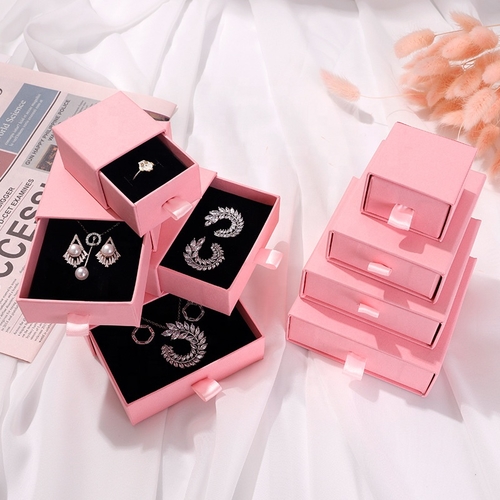 How to Make Jewelry Packaging Box Designs Quickly Attract Attention?
