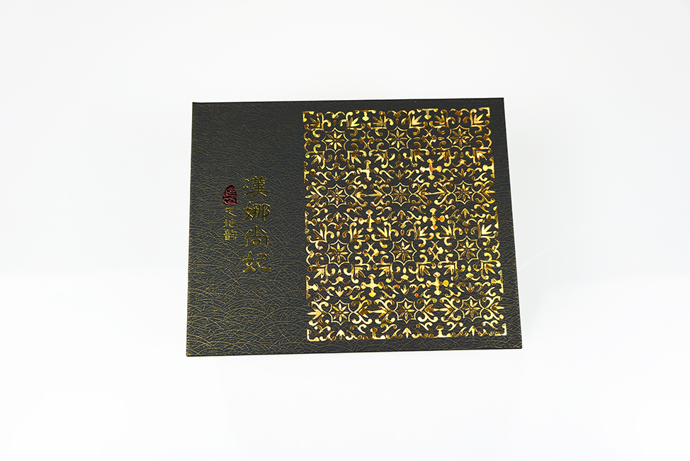 How Foil Stamping Works in Printing and Packaging？